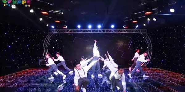  新生代选手闪耀赛场改写电竞格局