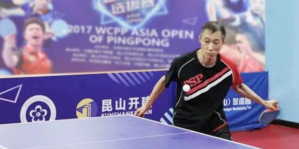  快攻反击行云流水打出团队风采