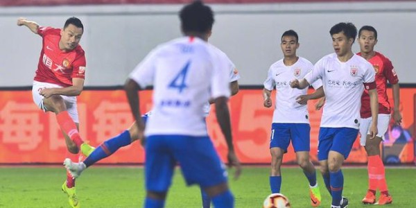  青年军刮起青春风暴，连胜势头不可挡