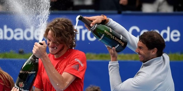  西西帕斯双误憾失赛点遭逆转