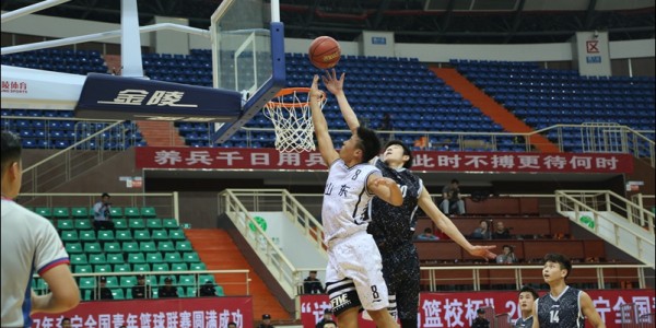  北控男篮防守漏勺遭广东宏远痛击