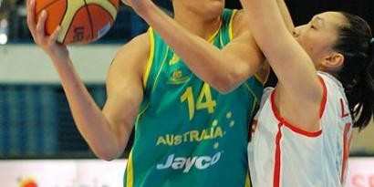  女篮联赛崛起，巾帼英姿不让须眉