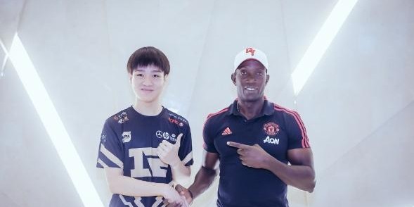  电竞选手退役转型投身教育事业