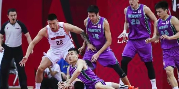  北京控股末节崩盘负于山东高速男篮