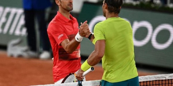  纳达尔强势归来，法网半决赛展王者风范