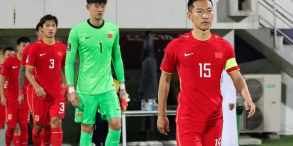  裁判新规实施改变比赛节奏感