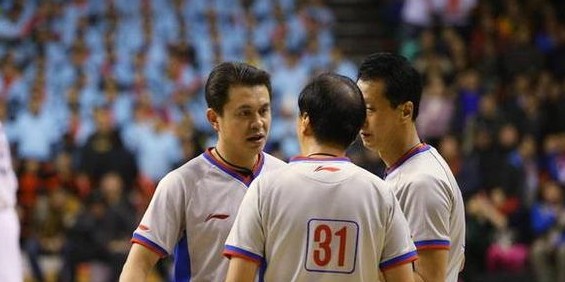  裁判判罚引争议，赛后申诉引发关注