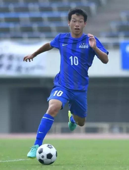  日本J联赛技术流打法获赞誉