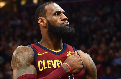  NBA巨星加冕赛季得分王宝座