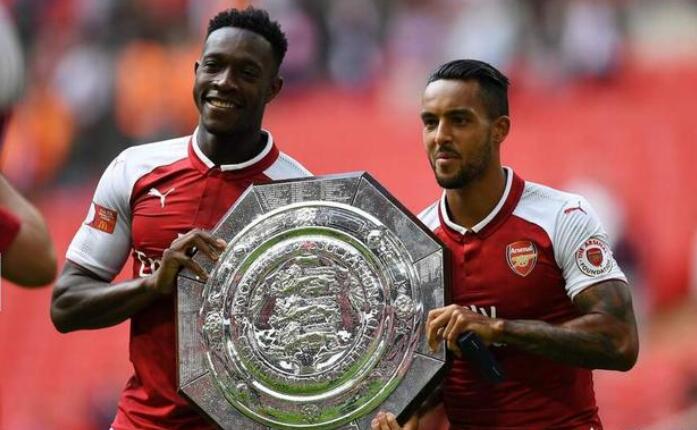  英格兰社区盾，曼城常规时间战平利物浦